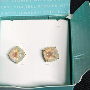 Origami Owl Ivory Cream DeLite Clara Stud Earrings